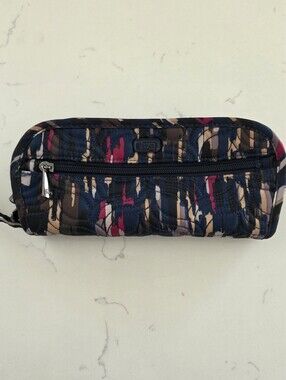 Lug Flipper Jewelry Cosmetic Travel Case Organizer Brush Holder Wristlet